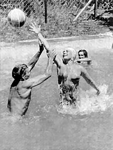 Nudism: don't let it go
