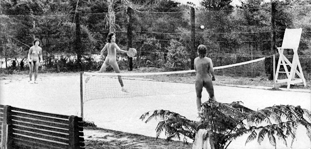 Women's miniten doubles